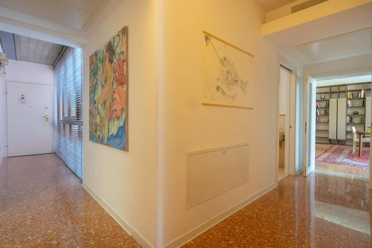 San Nicolo Canal View ヴェネツィア イタリア